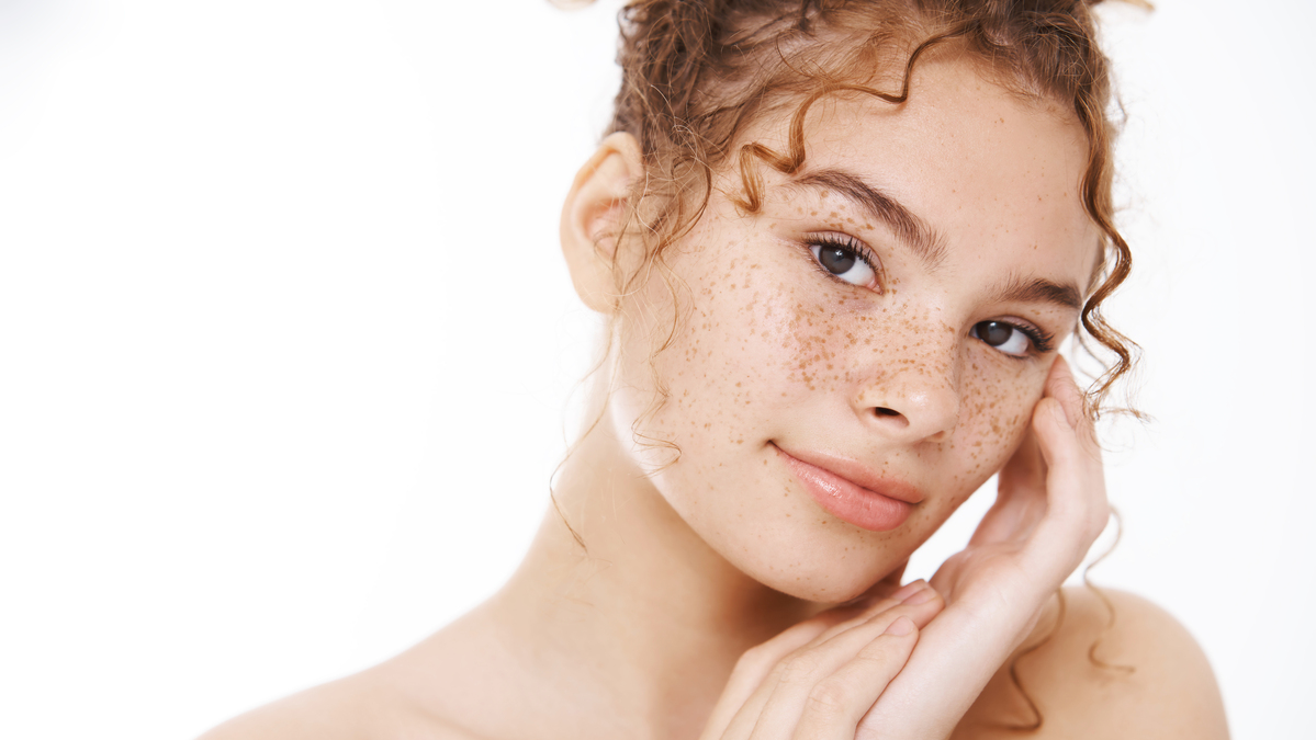Comment avoir la peau lisse : guide complet & astuces efficaces